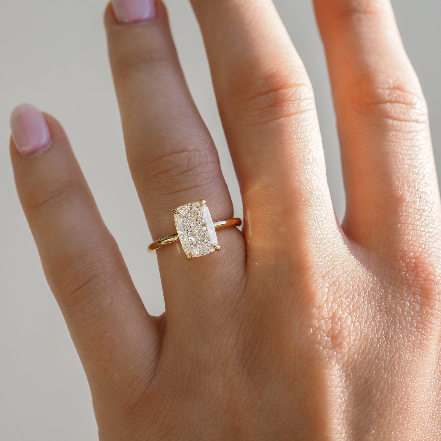 Cushion Cut Engagement Rings