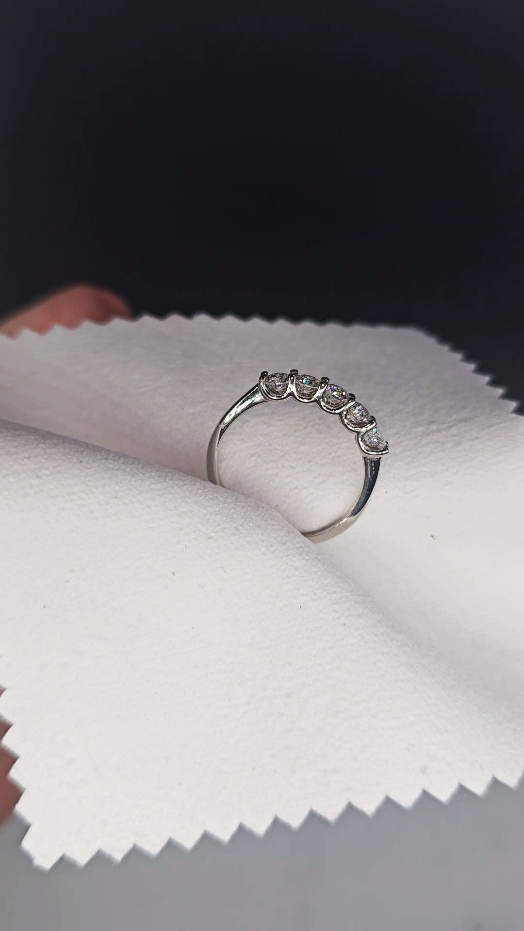 0.75ct Round Lab Grown Diamond 5 Stone U Claw Ring