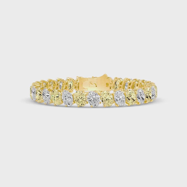 26.00ct Oval Yellow and White Alternating Lab Grown Diamond Exceptional Tennis Bracelet