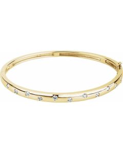 0.50ct Diamond Accented Bangle in Gold-Yellow